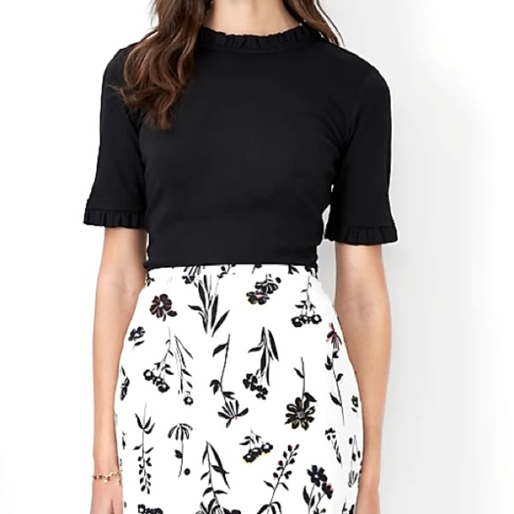Petite Ruffle Neck Elbow Sleeve Top
